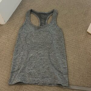 Super cute grey lululemon swiftly tank